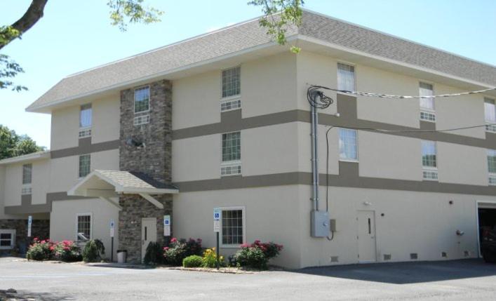 Gamble Farm Inn And Suites Jersey Shore Kültér fotó